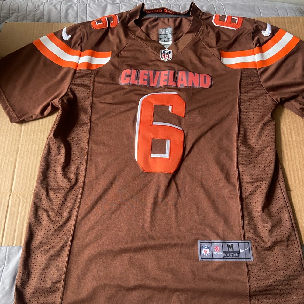 Nike NFL Cleveland Browns Mayfield Mens Medium